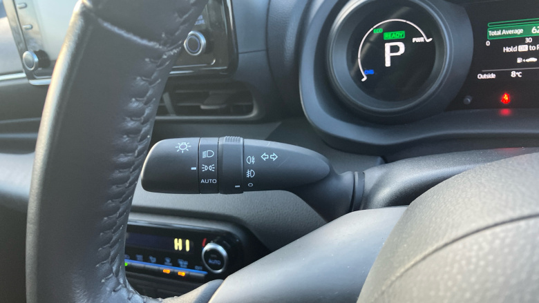 Toyota Yaris 1.5 Hybrid Design 5dr CVT Hybrid Hatchback